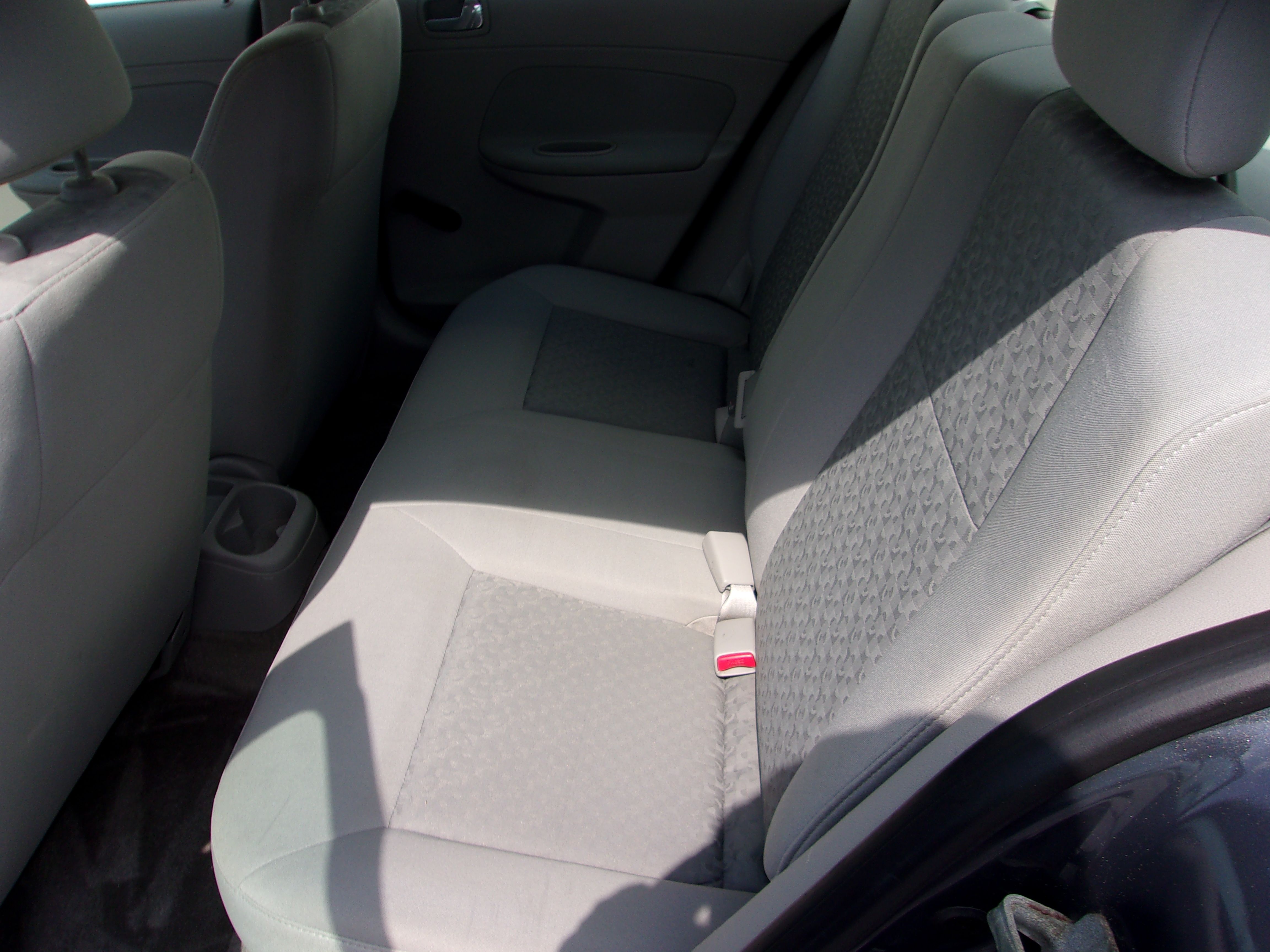 Used 2009 Chevrolet Cobalt LS Sedan FWD image 6