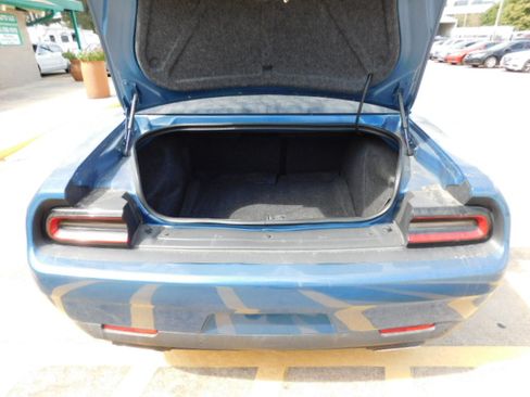 Used 2020 Dodge Challenger GT image 8