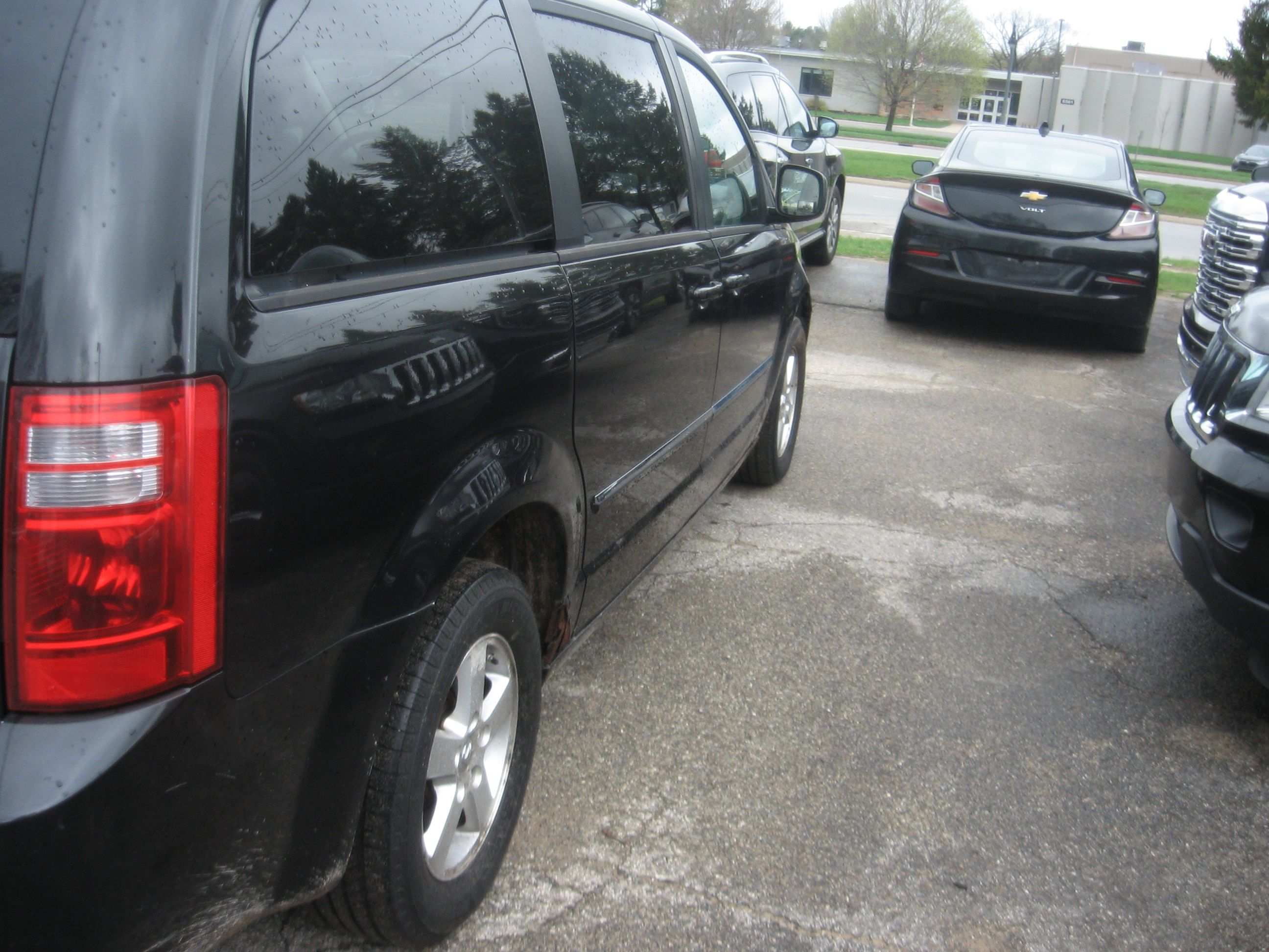 Used 2008 Dodge Grand Caravan SXT FWD image 4
