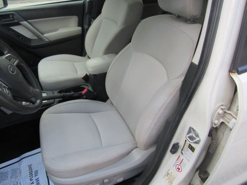 Used 2015 Subaru Forester 2.5i Premium image 11