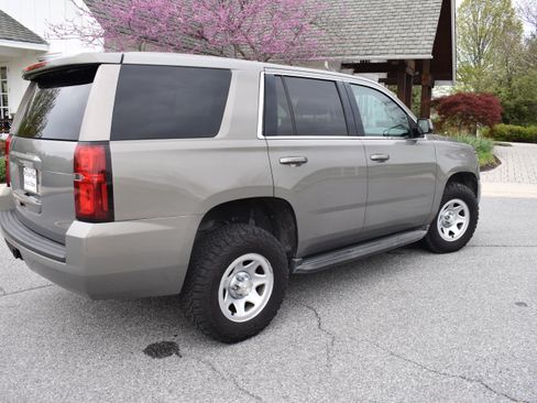 Used 2019 Chevrolet Tahoe 4WD image 5