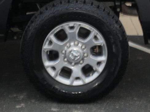 Used 2022 RAM 2500 Laramie image 3