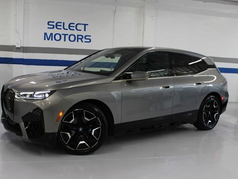 Used 2024 BMW iX M60 AWD/4WD image 1