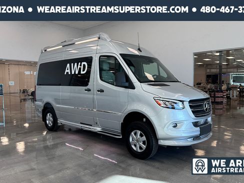 Used 2024 Mercedes-Benz Sprinter 2500 image 1