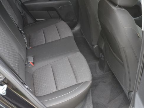 Used 2020 Kia Rio S Hatchback FWD image 12