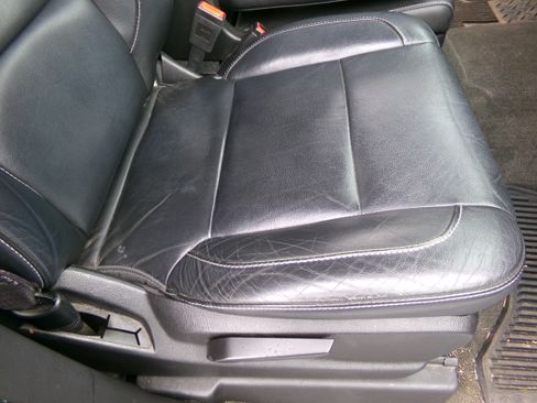 Used 2017 Chevrolet Silverado 1500 LT image 12