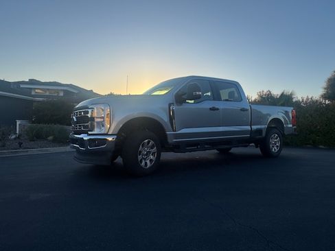 Used 2024 Ford F250 XLT image 6