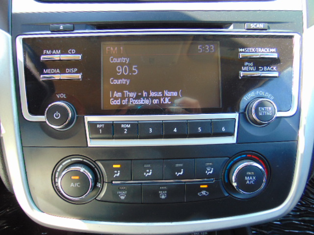 Used 2017 Nissan Altima SR FWD image 19