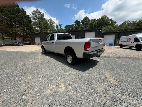 Used 2018 RAM 2500 4x4 Crew Cab ST image 11