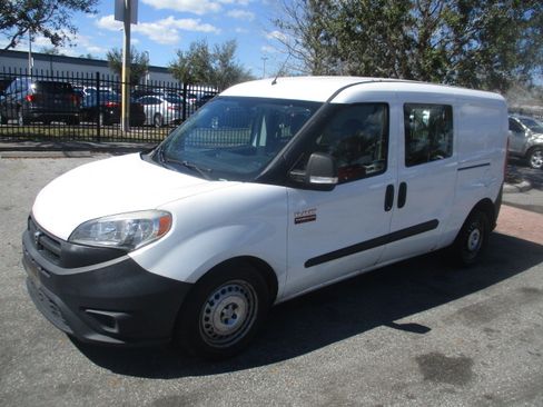 Used 2017 RAM ProMaster City Tradesman image 2