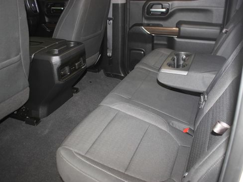 Used 2020 Chevrolet Silverado 1500 LT Trail Boss image 32