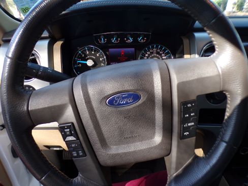 Used 2012 Ford F150 Lariat image 12