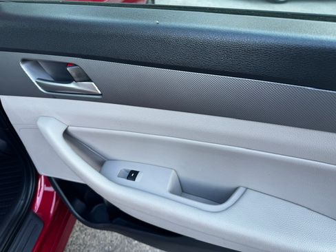 Used 2019 Hyundai Sonata UNAVAIL FWD image 23