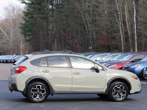 Used 2013 Subaru XV Crosstrek 2.0i Limited image 15