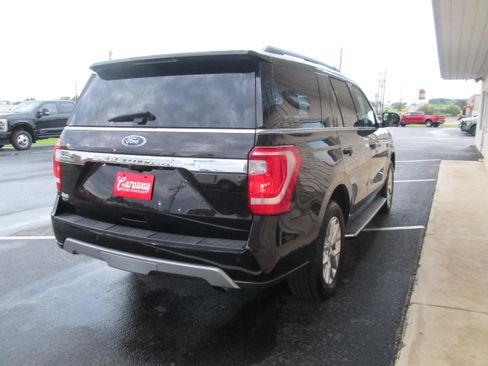 Used 2021 Ford Expedition 2WD XLT image 14
