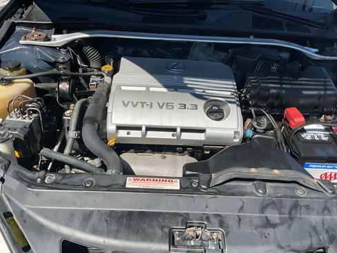 Used 2005 Lexus ES 330 FWD image 12