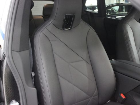 Used 2024 BMW iX M60 AWD/4WD image 43