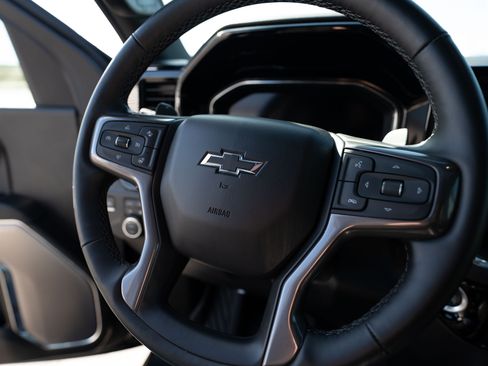 Used 2024 Chevrolet Silverado 1500 High Country image 51