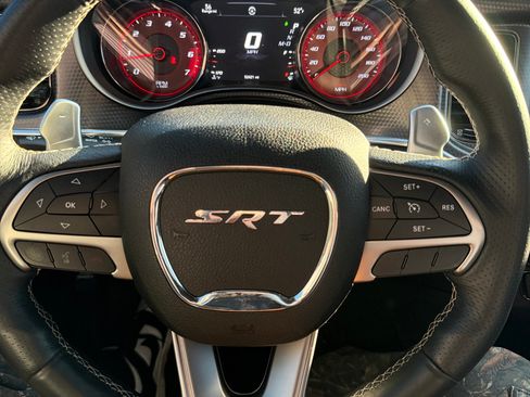 Used 2016 Dodge Charger SRT Hellcat image 17
