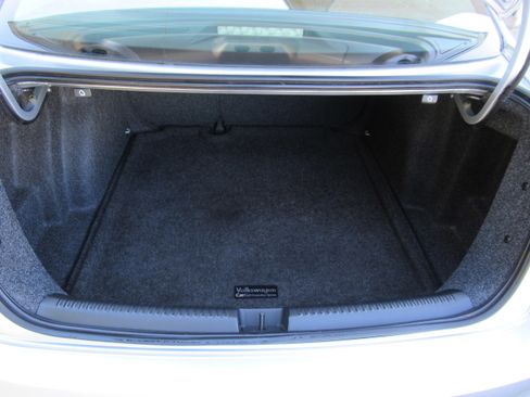Used 2016 Volkswagen Jetta SE image 22