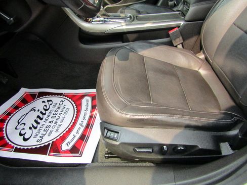 Used 2013 Chevrolet Malibu LTZ FWD image 19