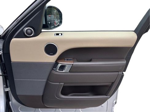 Used 2020 Land Rover Range Rover Sport HSE image 50