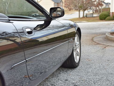 Used 2000 Jaguar XK8 image 15