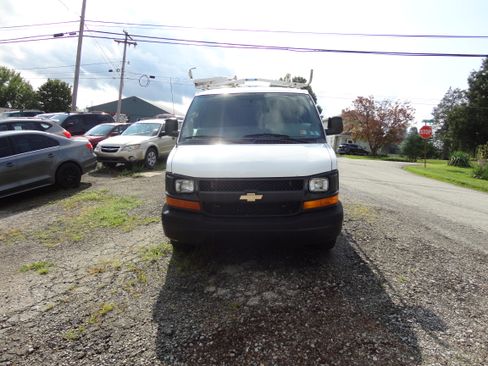 Used 2014 Chevrolet Express 2500 UNAVAIL RWD image 1