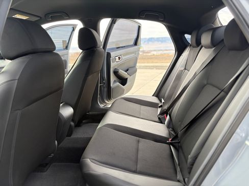 Used 2025 Honda Civic Sport image 11