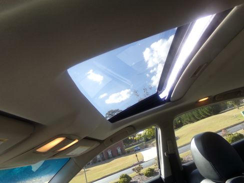 Used 2012 Nissan Maxima SV image 13