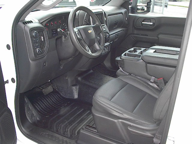 Used 2024 Chevrolet Silverado 1500 W/T AWD/4WD image 14