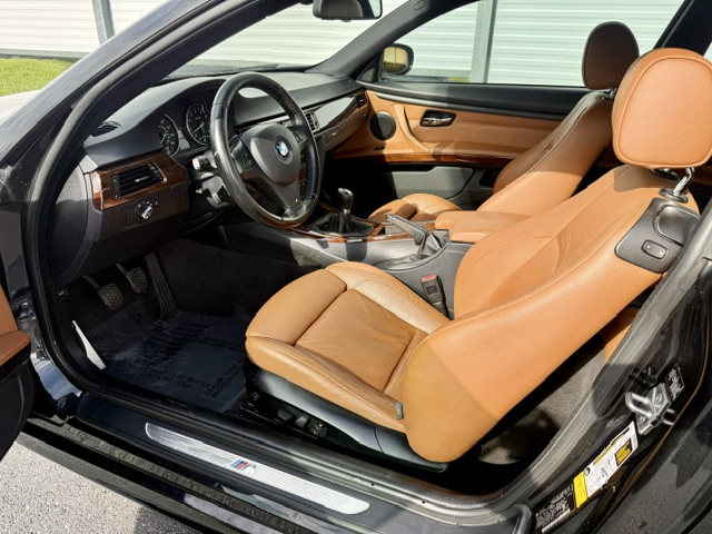 Used 2011 BMW 328i xDrive Coupe AWD/4WD image 14