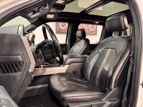 Used 2020 Ford F250 Platinum image 13