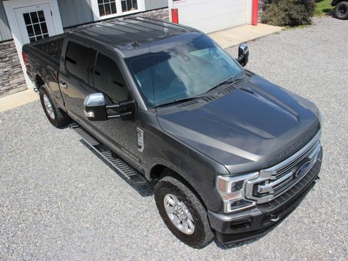 Used 2019 Ford F250 4x4 Crew Cab Limited image 10
