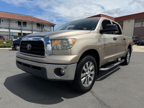 Used 2007 Toyota Tundra 4x4 CrewMax SR5 image 4