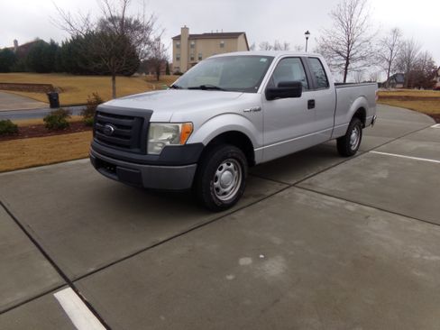 Used 2011 Ford F150 XL image 1