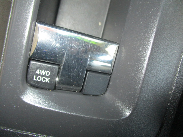 Used 2015 Jeep Compass 4WD Latitude image 46