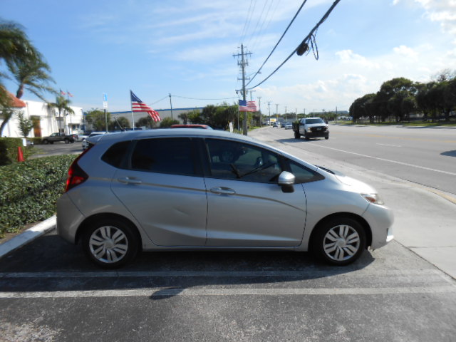 Used 2017 Honda Fit LX image 7