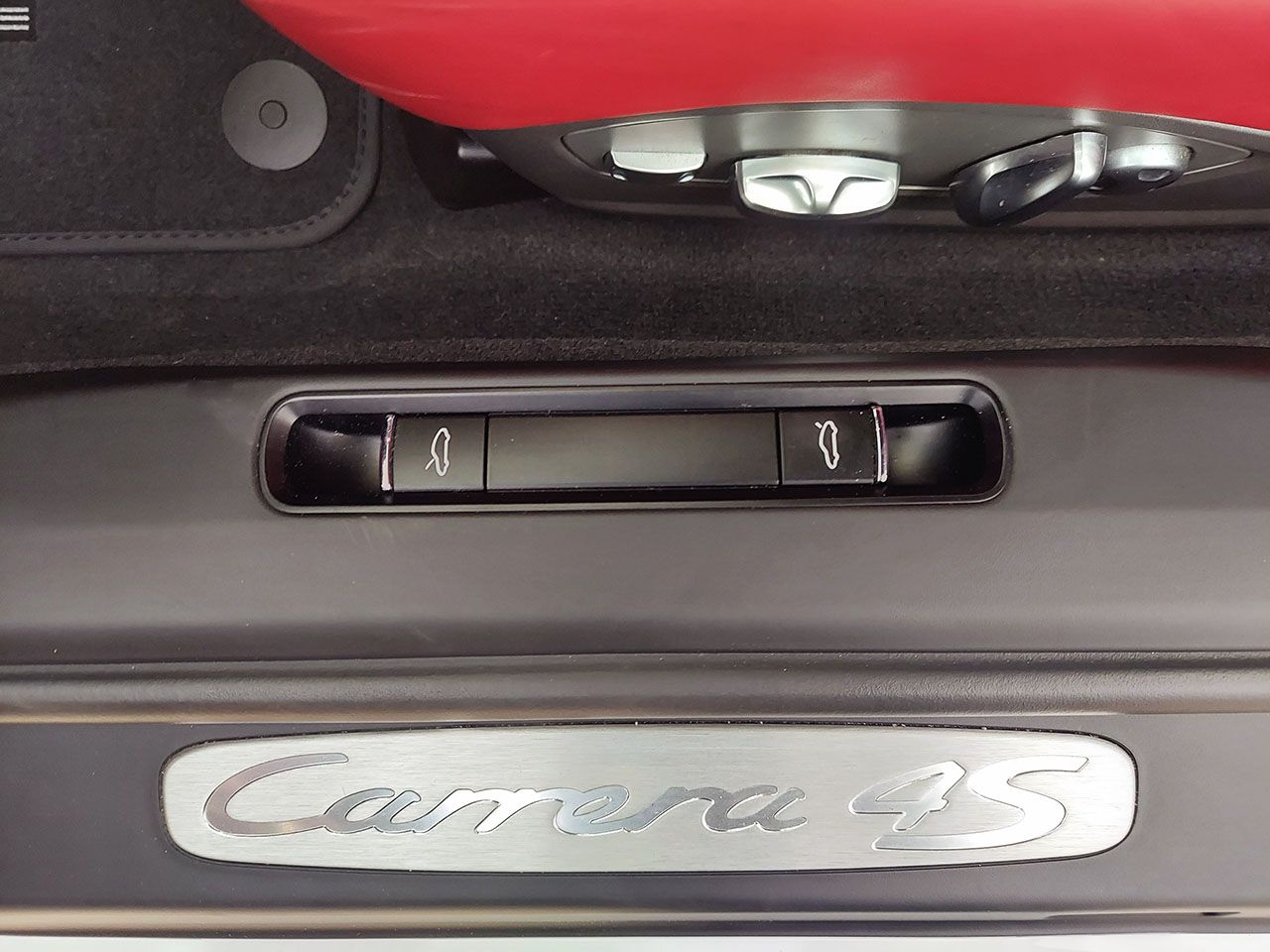 Used 2013 Porsche 911 Carrera 4S Coupe AWD/4WD image 71