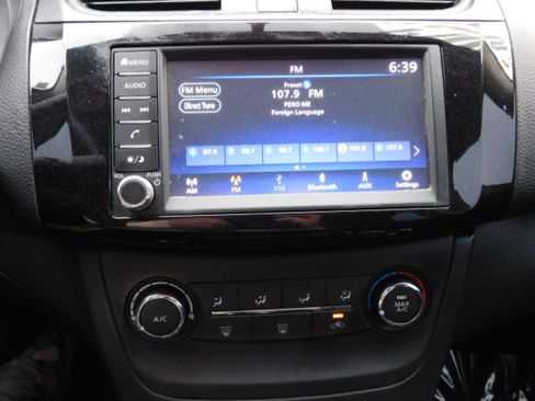 Used 2019 Nissan Sentra S image 16