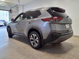 Used 2021 Nissan Rogue SV image 2