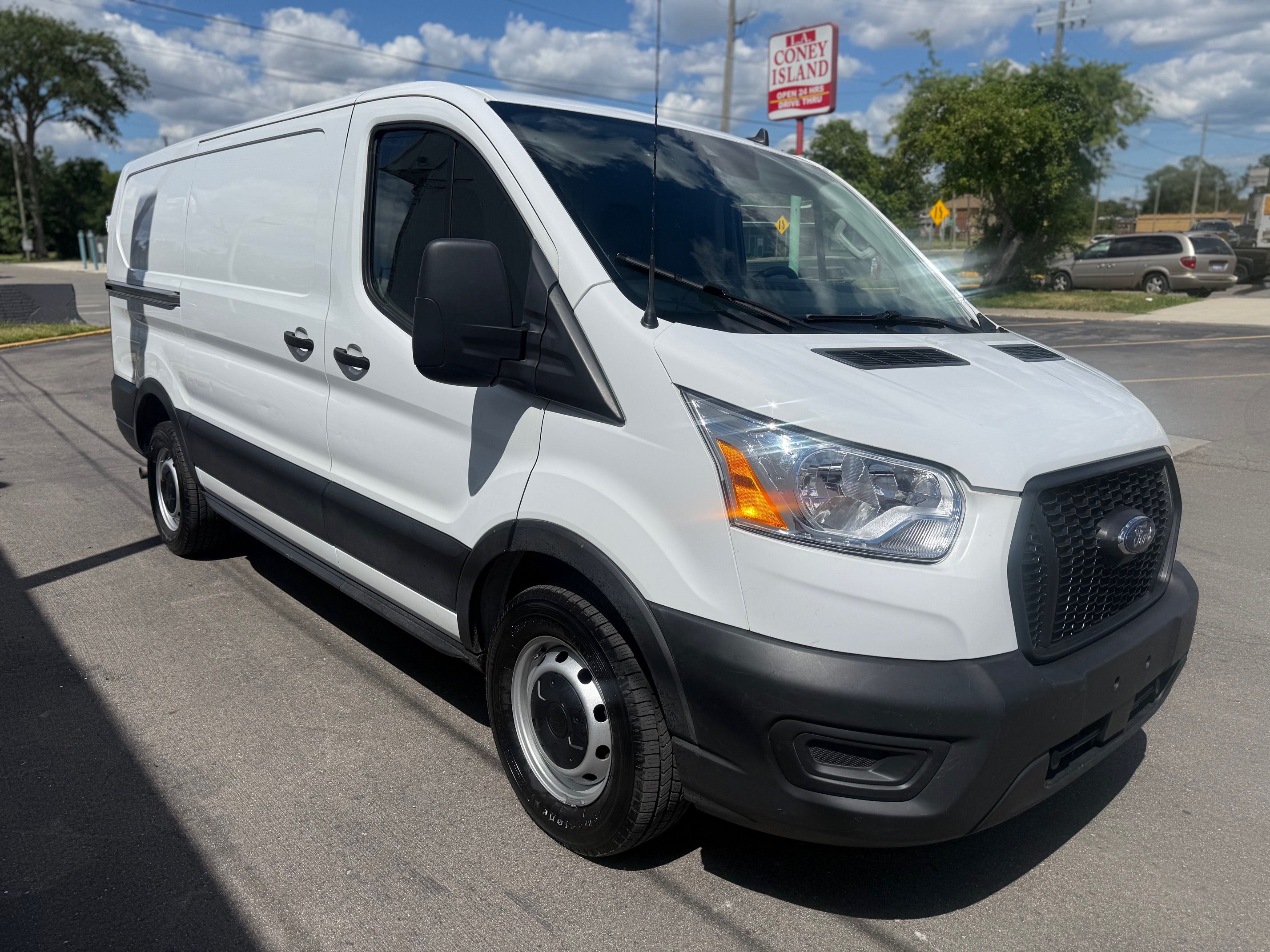 Used 2024 Ford Transit 150 Low Roof RWD image 1