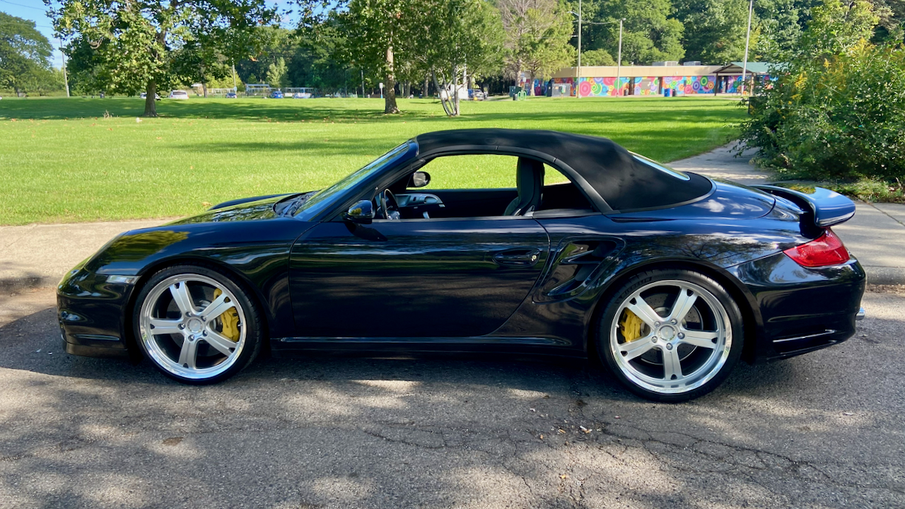 Used 2008 Porsche 911 Turbo 4 Cabriolet AWD/4WD image 5