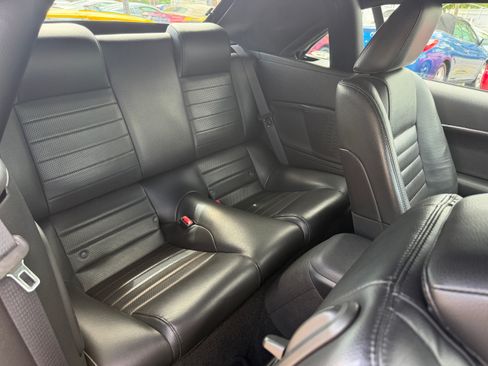 Used 2006 Ford Mustang GT Premium Convertible RWD image 19