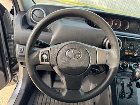 Used 2014 Scion xB image 12