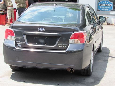 Used 2014 Subaru Impreza 2.0i Premium Sedan AWD/4WD image 7