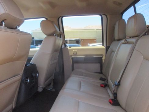 Used 2012 Ford F350 4x4 Crew Cab Super Duty image 14