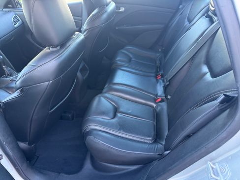 Used 2013 Dodge Dart Limited FWD image 9