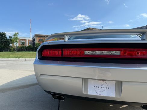 Used 2010 Dodge Challenger R/T image 20