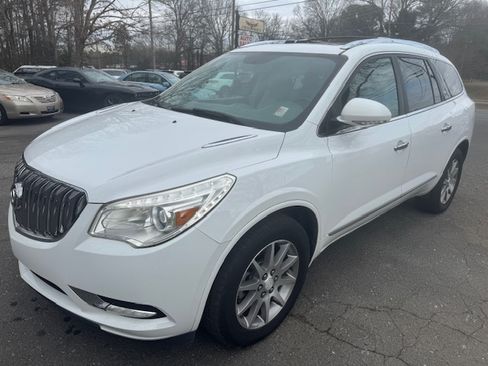 Used 2016 Buick Enclave Leather image 1